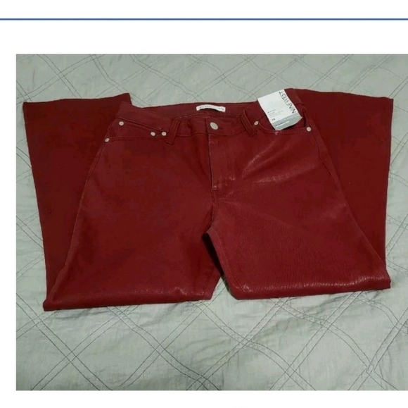 Nine west Womens high rise kicker FLARE crop jeans sz 4 Red new - Picture 3 of 3